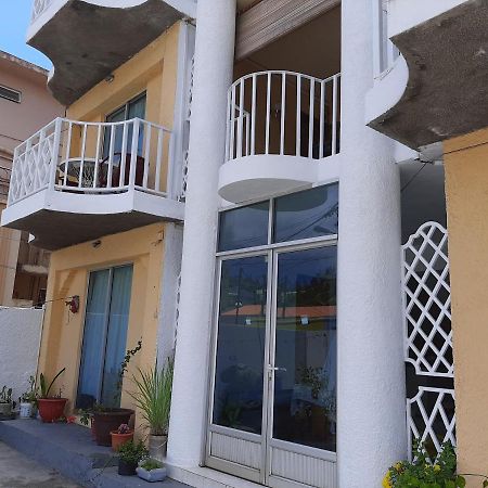 Obelix Apartment Grand Baie Exterior photo